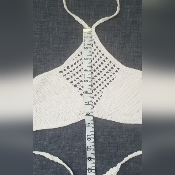 Crochet crop top / bra top - Picture 3 of 7